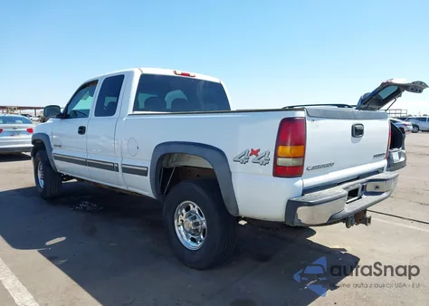 2002 Chevrolet Silverado 2500Hd Ls from USA, damaged, VIN 1GCHK29U82E248890